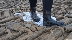 Trampling White Shirt in Badura Boots