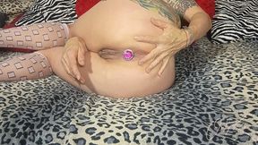 Matronly figure seeks intense pleasure with three toys for extreme satisfaction
