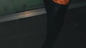 Nightclub encounter: Fucked her near the dancefloor