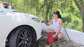 Colombian Has Sex in a Public Car Wash with a Guy with a Big Cock - Athenea Rose & Max Betancur
