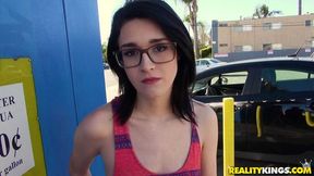 An innocent brunette girlfriend Ivy Aura pleases her new friend