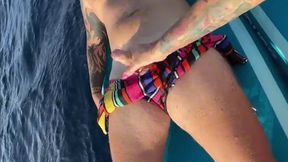 Open Sea Pleasure: Anna Rain’s Naughty Paddle Surf Handjob