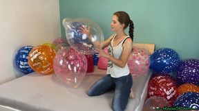 masspop printed Qualatex balloons with fingernails