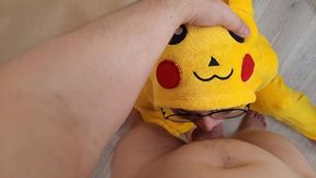 dissolute wench sucks cock her guy s and gets cumshot.