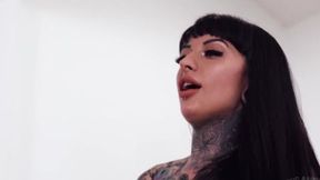 Unhinged honeymoon heatwave: Bride Jessie Lee's raw, 4K, 2160p wedding night debauchery