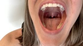 Giantess 10 Minute Eat You