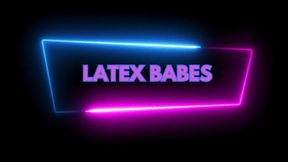 Dildo practice for the sexy latex submissive!