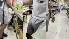 fui no hortifruti sem cueca pra chamar a atencao dos putos