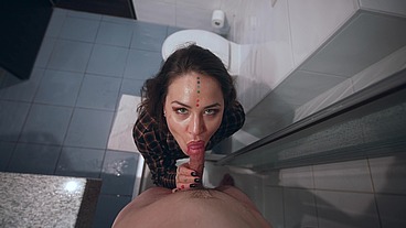 Teen Girl Mari Galore gives bathroom blowjob to her stepbrother