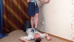 Young lady takes a walk on the body of obedient gentleman, vf2208h 720p