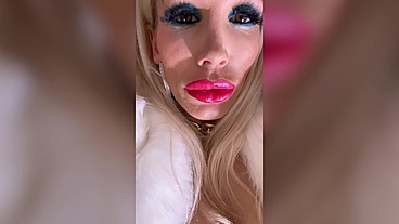 Posh British mom showing off her huge tits and begs for your cum