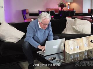 MATURE4K. Her hawt business turned into a hawt sex with the neighbor, during the time that spouse was expecting next