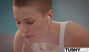 TUSHY Fashion Model Riley Nixon Loves Anal