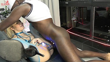 SEXO NO CAMAROTE COM BLACK PAUZUDO