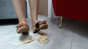 Crush in Berkemann Hamburg sandal a bread * heels crushing stomp barefeet leg girl*