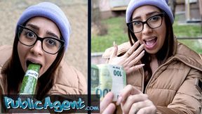 Agent Ale Danger Shows Off Her Deepthroat Skills with a Huge Penis&#x1F32D;