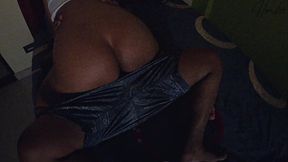 College pal with a big butt🍑 seduces me in her room before the test