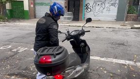 entregas proibidas: o motoqueiro sentou sem freio