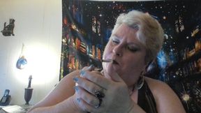 You secretly prefer a mature smoking lady, puppet!