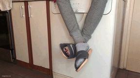 SLIPPERS AND ONE SOCK FOOT PLAY - MOV HD