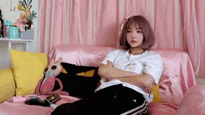 Cute girl dirty soles and stinky socks humiliate youqianqian2020052511