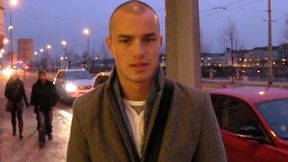 Bald dude bottoming for his big-dicked new lover