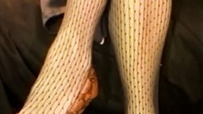 Luring miss's eating pussy video
