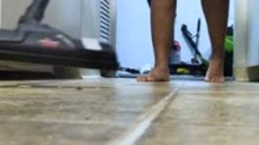 Teenie Mathew Giantess Vacuum POV 4k