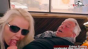 Blonde Milf Fickt Mit Altem Sack In Wohnmobil