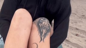 Sorceress Morgana Soles Sandy Beach Footjob (WMV)