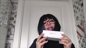 my italian slave bought me the iphone