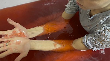Jelly Cube Bath