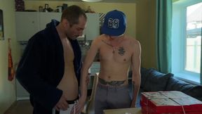 Oliver did not hope such a marvelous courier to bring him pizza, on which he got a lollipop -305