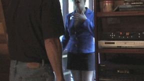 Desperate Real Estate Agent Lisa Blows Client And Gets Facial! (mp4)