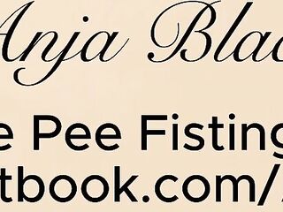 Mistresse Piddle Masturbation With Slaven Butt Fisting ????