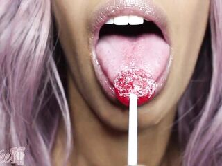 Lengthy Tongue Black Vixi Vee Sucks FULL