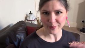 UK MILF Aurora Gives You a POV Blowjob