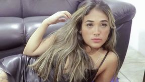 Smoking Girls do Brazil Model Beatriz 24 (Mp4 1920X1080)