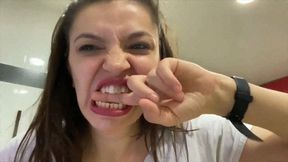biting with vampire teeth wmv