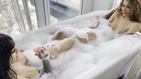 kinky bubble bath with marina maya