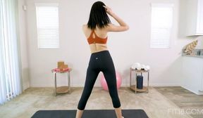 Exotic fitness girl - Scarlett Bloom HD
