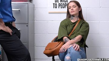 Vanessa know how to please officer Rusty for him not to call cops
