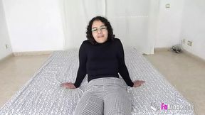 18 years old and wanting 6 cocks for a great gangbang: That's Lily Morena!