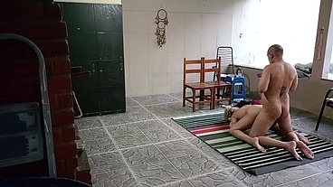 The stepsister was in the backyard and her stepbrother convinced her to have sex with him
