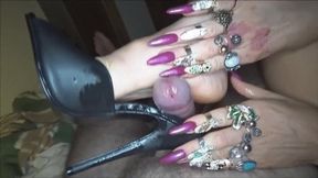 extrem horny wanking with long purple fingernails - full clip - (1280x720*wmv)