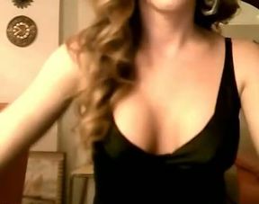 Anonymous blonde hoochie flashes her hot boobs for me