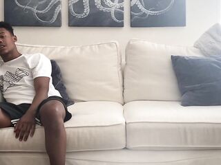 Ms Tasty Called Lil d to Netflix Chill & Drop off some BBC Pt 1
