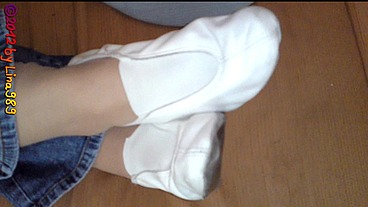 Fremde Gymnastikschuhe