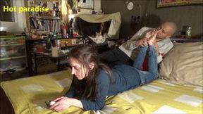 I kiss again 2 wonderful female feet in the Loire department (Jouanna & Bob45) HD