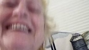 BJMature Burps